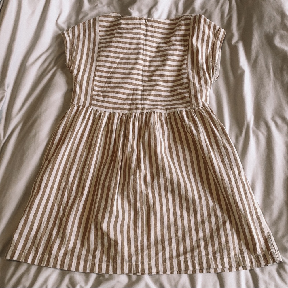 Striped dress - Picture 8 of 9